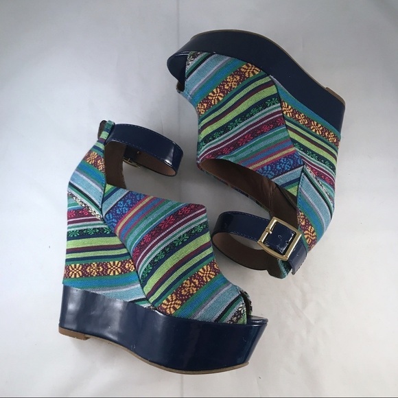 Bakers Kiersten Tribal Wedges - Picture 7 of 8